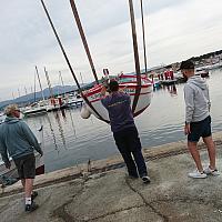 Grutage de L'Artesien, pointu Toulonnais à la lagune du Brusc